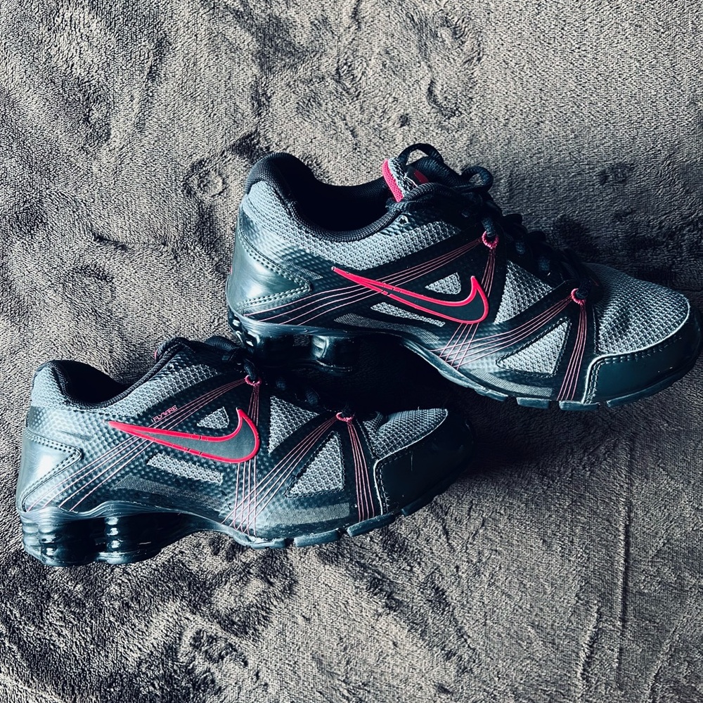 Nike Shox